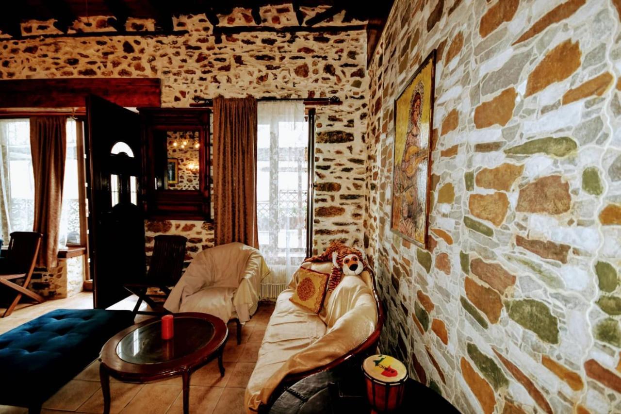 Stone Villa Inside Sea- Kids'Land Platanidia Bagian luar foto