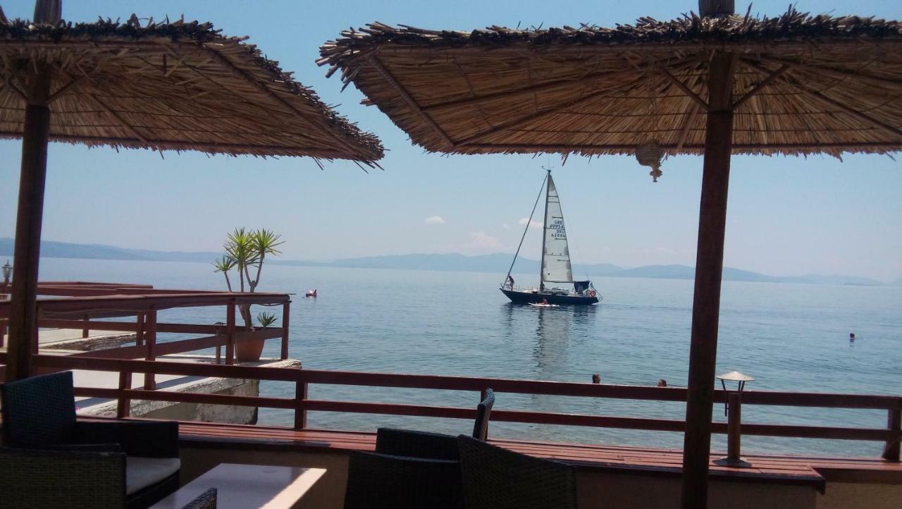 Stone Villa Inside Sea- Kids'Land Platanidia Bagian luar foto