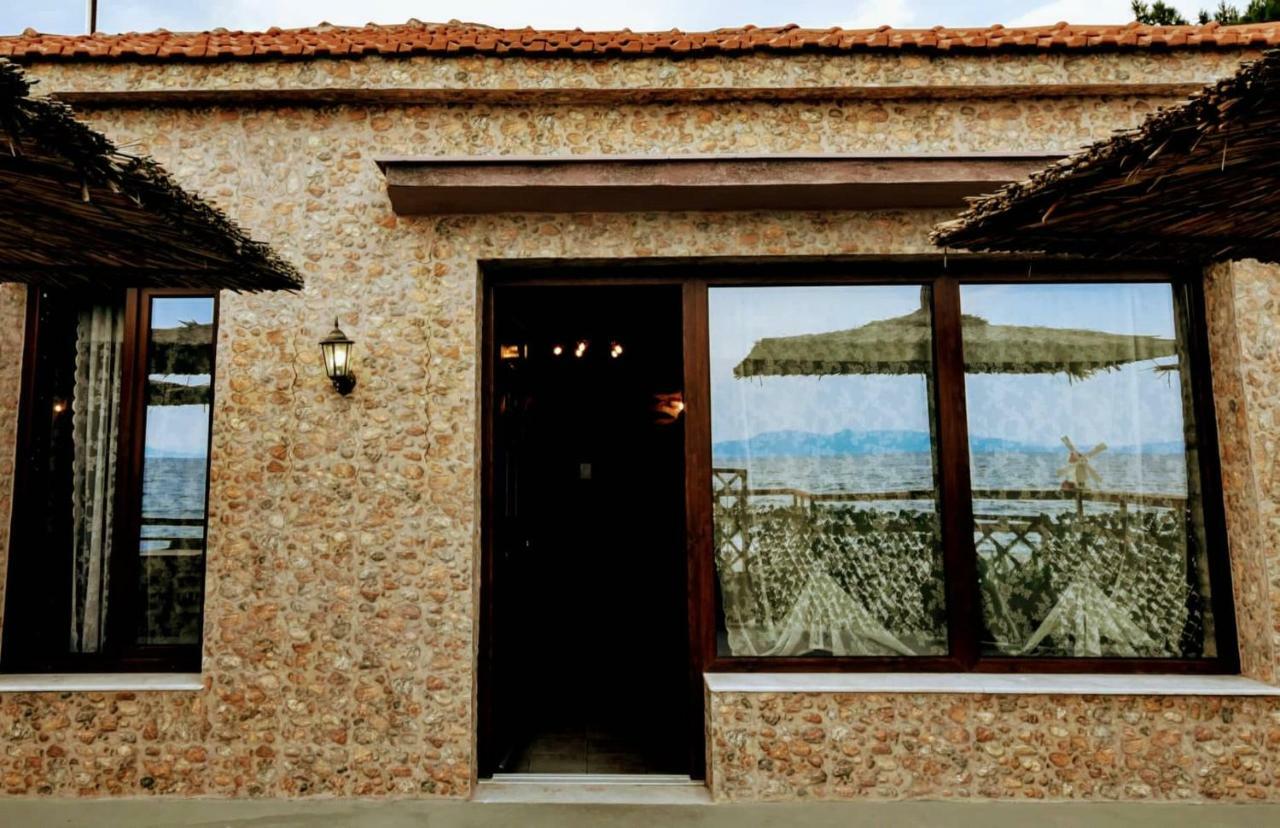 Stone Villa Inside Sea- Kids'Land Platanidia Bagian luar foto