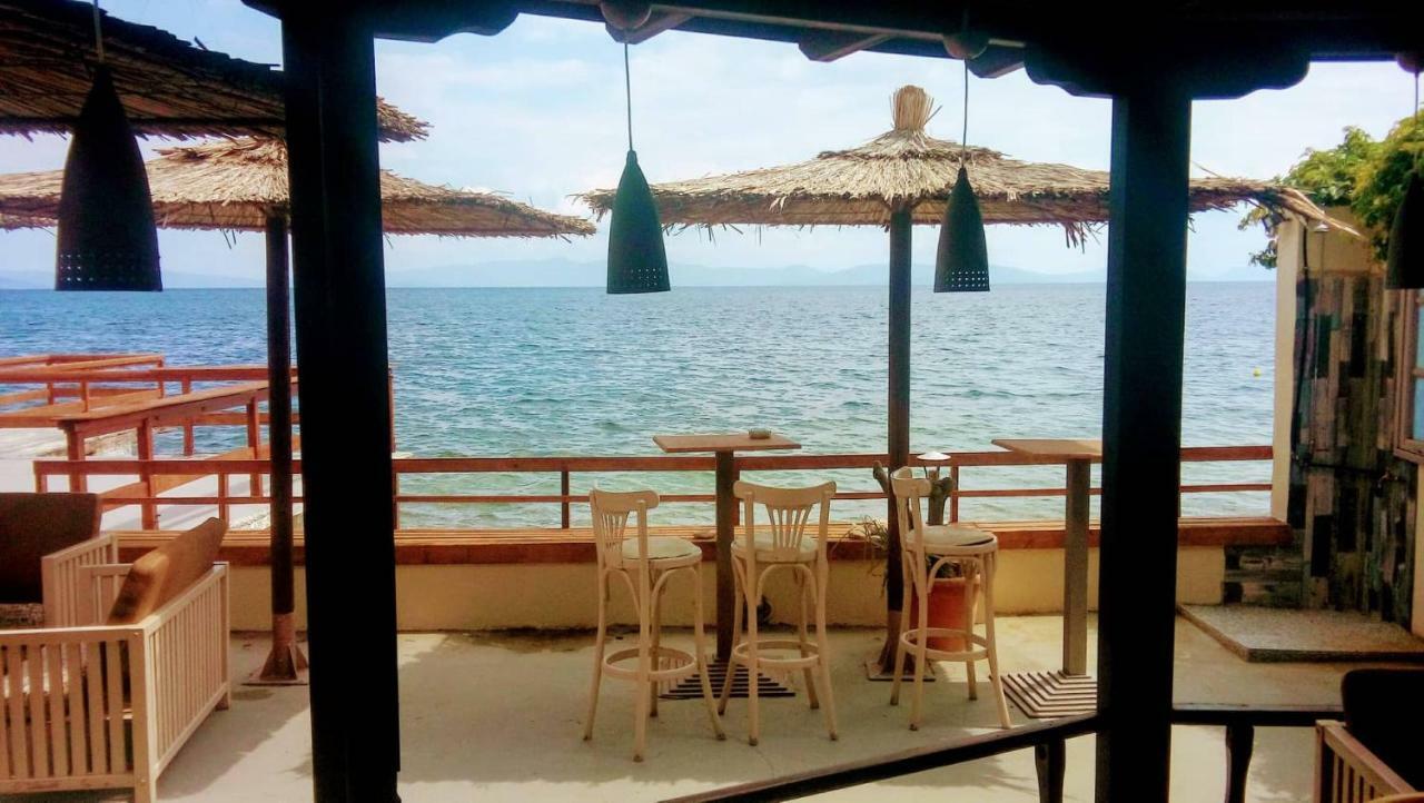 Stone Villa Inside Sea- Kids'Land Platanidia Bagian luar foto